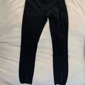 Fast and free lululemon leggings
